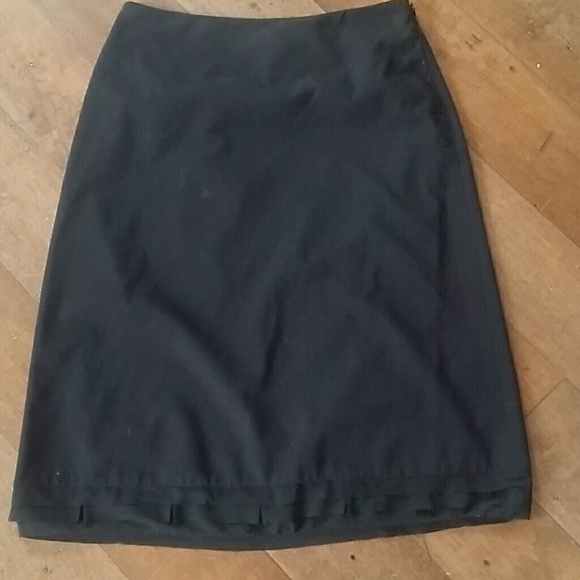 3for20 🎀The Limited Midi Skirt - Picture 1 of 3